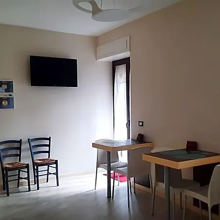 Brezza Marina Bed & Breakfast 3*