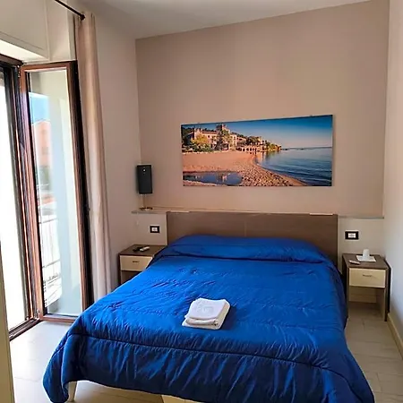 Brezza Marina Panzió Sapri