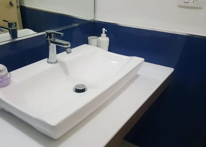 Brezza Marina Bed and Breakfast 3*